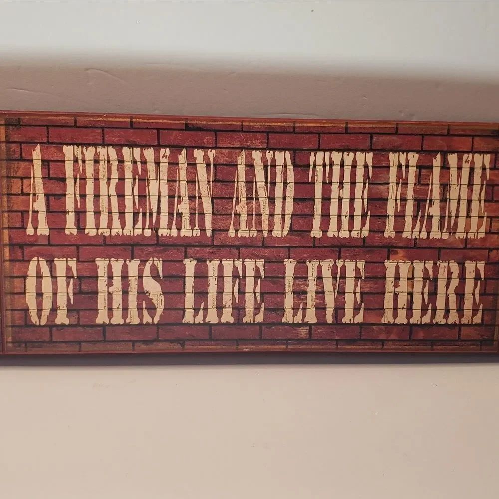 Wall Hanging - Picture 3 of 6